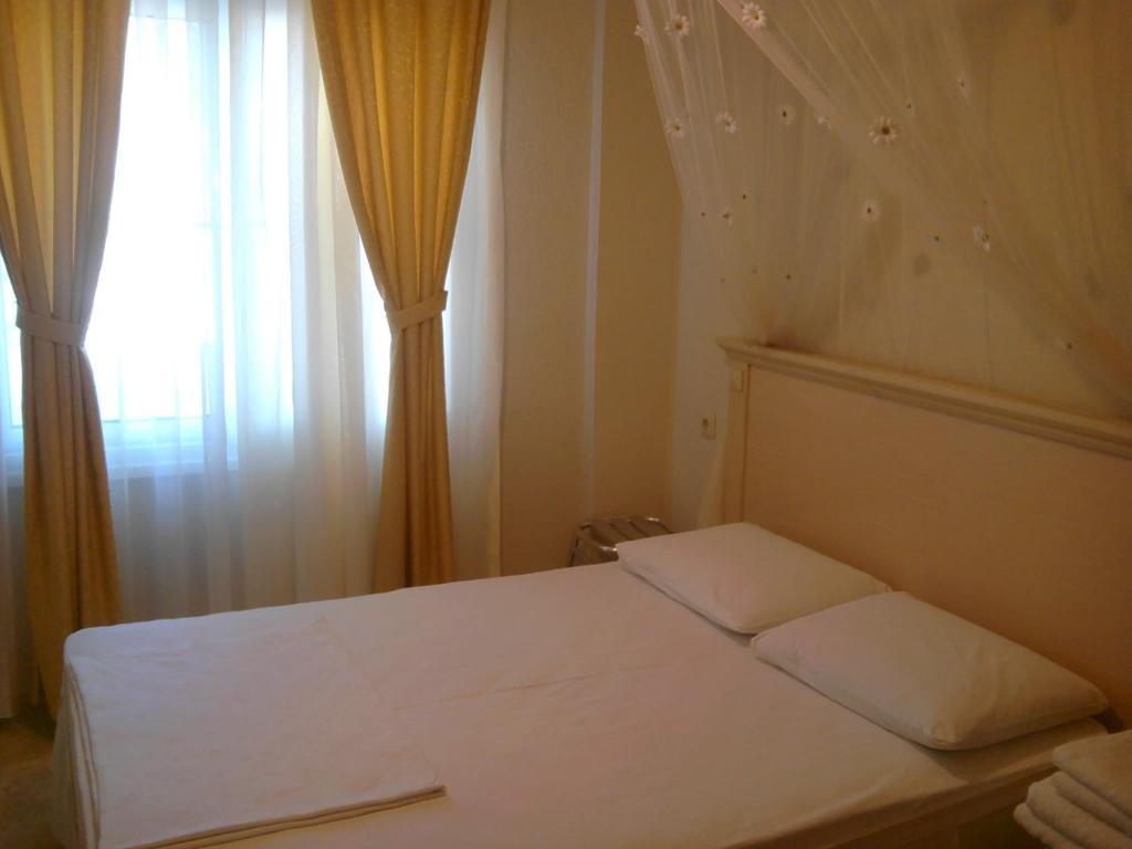 Melaike Hotel Foça Cameră foto